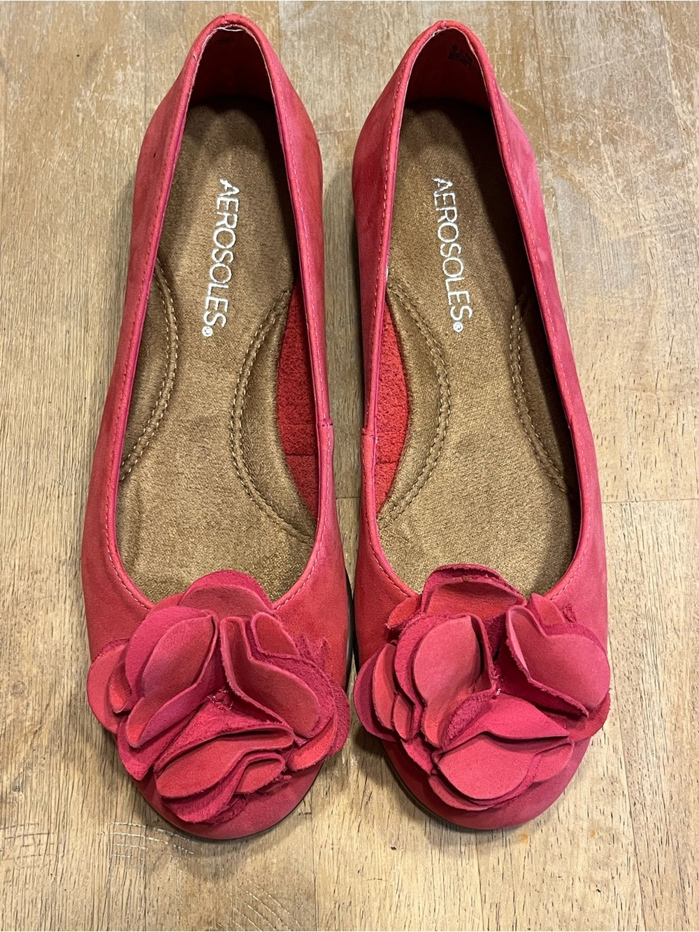 AEROSOLES Red Floral Accent Ballet Flats